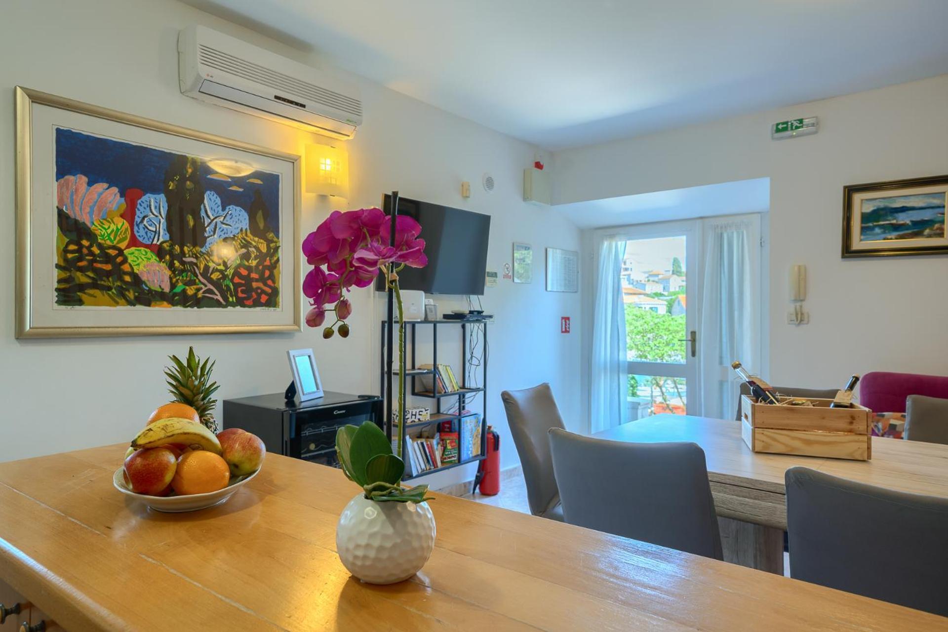 Villa Bonaca Perfect Location For A Holiday With Friends Or Family, Heated Pool Sumartin Zewnętrze zdjęcie