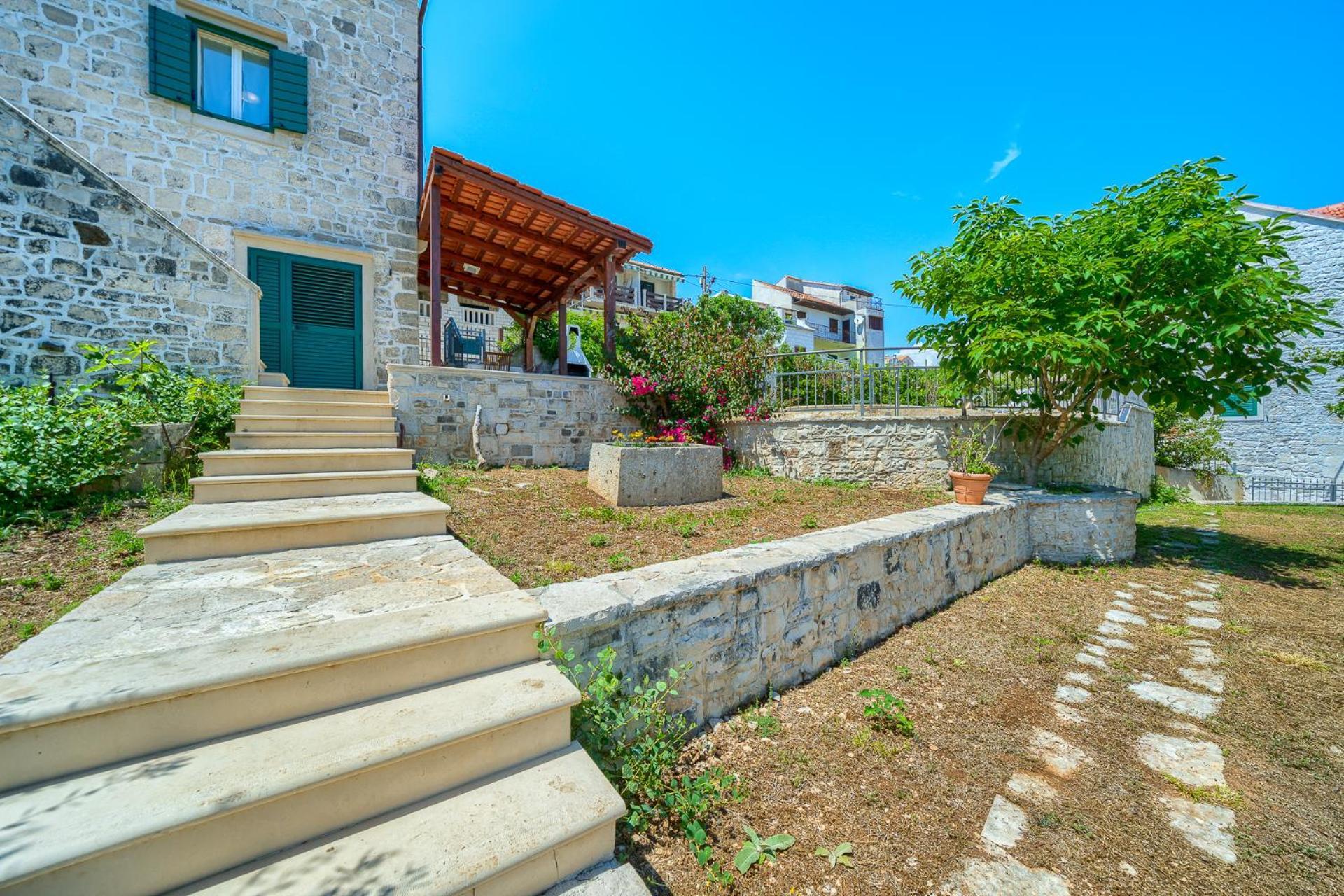 Villa Bonaca Perfect Location For A Holiday With Friends Or Family, Heated Pool Sumartin Zewnętrze zdjęcie